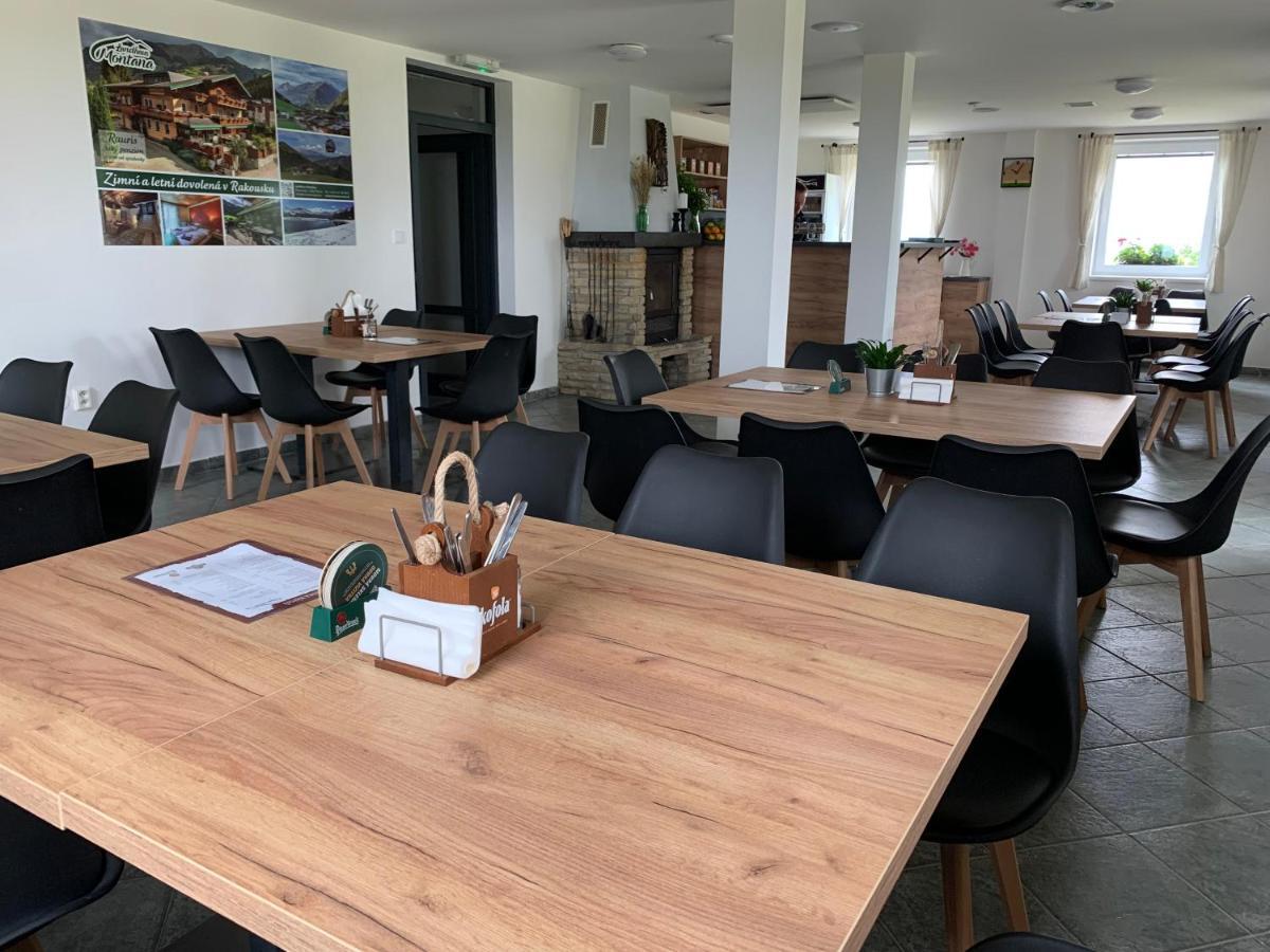 Restaurace A Penzion Gansberg Cotkytle Zewnętrze zdjęcie