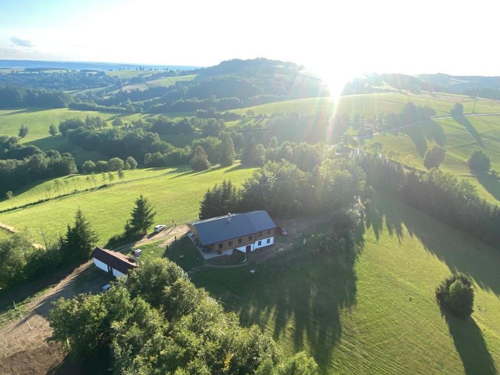 Restaurace A Penzion Gansberg Cotkytle Zewnętrze zdjęcie